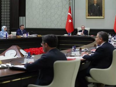 Kabine yeniden toplanıyor: Gündemde kritik konular var