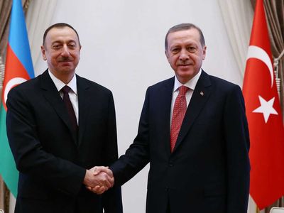 Kadim dost Azerbaycan'dan Türkiye'ye 15 Temmuz özel birlik ve beraberlik mektubu!