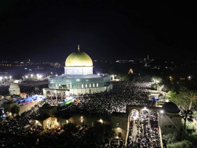 Kadir Gecesi’nde milyonlar camilere akın etti: Ayasofya-i Kebir Cami-i Şerifi`nde program düzenlendi