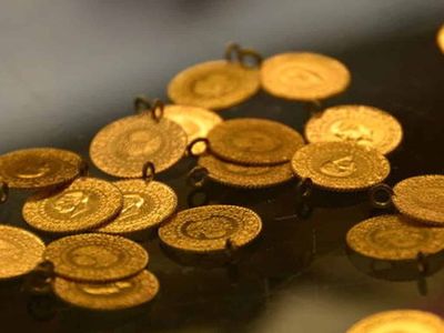 Kafa karıştıran hareketlilik: Gram altın güne yatay seyirle başladı