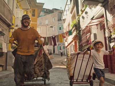Kağıttan Hayatlar Film Konusu