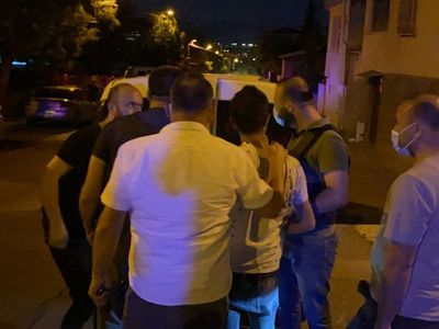 Kahramanmaraş'ta Aracından Dışarı Ateş Açan Şahıs Yakalandı