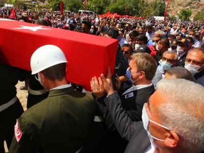 Kahramanmaraş'ta Protokolden Şehit Çocuklarına Vefa