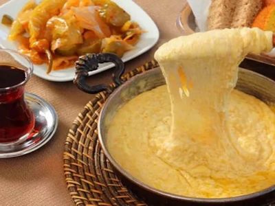 Kahvaltılara lezzet katacak: Pratik ve lezzetli mıhlama nasıl yapılır? Mıhlama malzemeleri ve tarifi