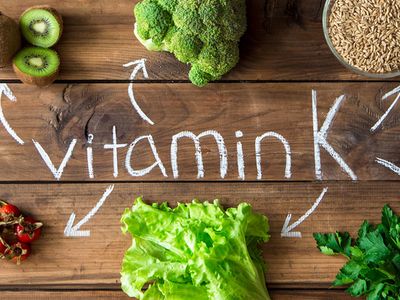 Kalsiyumun Kemiklere İşlemesini Sağlıyor: İşte K2 Vitaminin Az Bilinen Faydaları