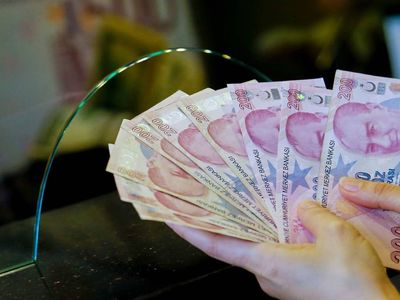 Kamu bankaları kesenin ağzını açtı: Bankalar ne kadar emekli promosyonu veriyor? 2024 Ziraat Bankası, Vakıfbank, Halkbank emekli maaşı promosyonu kaç TL?