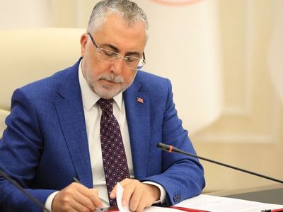 Kamu Görevlileri İçin Toplu Sözleşme Çalışmaları Devam Ediyor