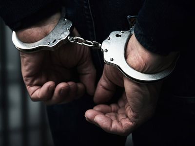 Kamuyu 25 milyar TL zarar ettiren şirketlere karşı 'Demir Yumruk' operasyonu başladı! İçerisinde Erol Evcil'inde olduğu 3 suç örgütü lideri gözaltına alındı