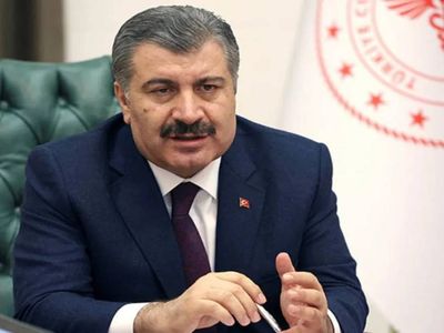 Kapanma geri mi geliyor? Maske yasağı tekrar gelecek mi? Bakan Koca koronavirüs tedbirleri hakkında açıklama yaptı
