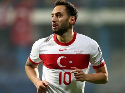 Karadağ Maçının Ardından A Milli Takım'ın Yıldızı Hakan Çalhanoğlu'dan Dikkat Çeken Açıklamalar!