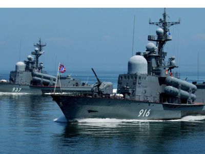 Karadeniz’de gerilim tavan yaptı: 3 askeri bot yok edildi