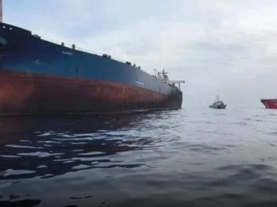 Karadeniz'de Korku Dolu Anlar! Yük Gemisine Dron İsabet Etti
