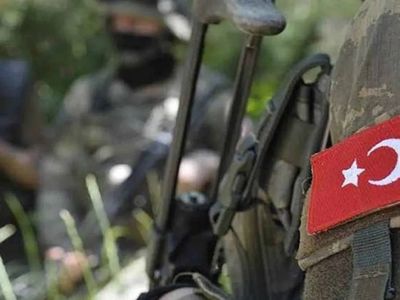 Karaman’da askeri araç devrildi: Çok sayıda yaralı var
