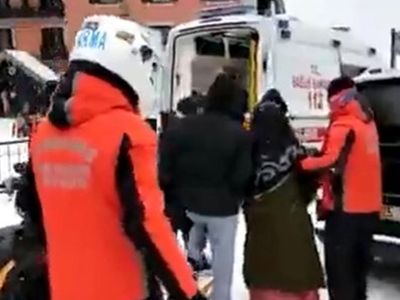 Karın Kapattığı Köyde ki Hamile Kadını JAK Timi Kurtardı