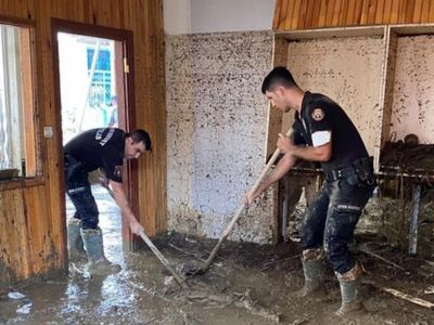 Kastamonu’da Selin Yaralarını Polis Sarıyor