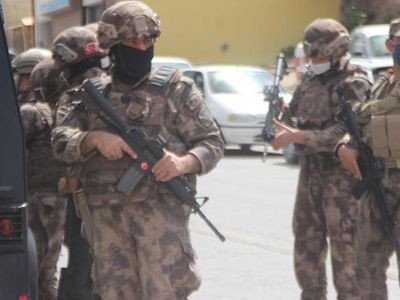Kayseri’de Psikolojik Sorunları Olan Kişi Yoldan Geçenlere Ateş etti