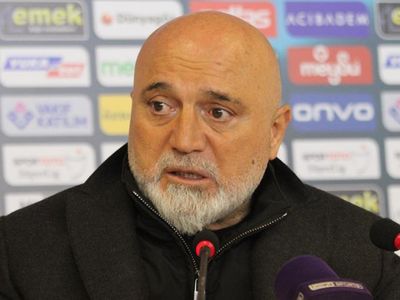 Kayserispor'da Hikmet Karaman, Çaykur Rizespor'un içinde bulunduğu durum hakkında söylediği sözler nedeniyle tepki topladı!