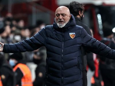 Kayserispor'da Hikmet Karaman, Türkiye Kupası'nda Beşiktaş'a karşı aldıkları zaferin ardından açıklamalarda bulundu!