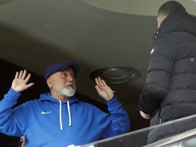 Kayserispor'un, Konyaspor'a 3-2 kaybetmesi sonrasında taraftarlar Hikmet Karaman'ı istifaya çağırdı!