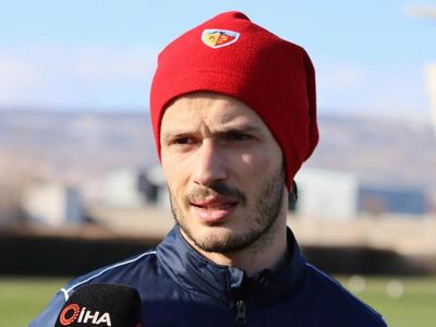 Kayserispor'un Yeni Transferi Abdulkadir Parmak'tan İlk Açıklamalar