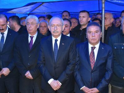 Kemal Kılıçdaroğlu ve Selvi Kılıçdaroğlu trafik kazası geçirdi