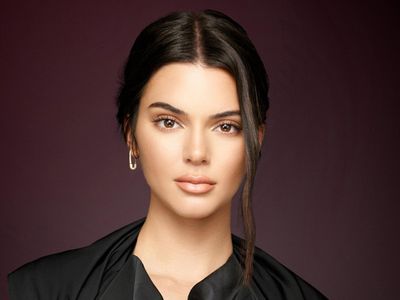 Kendall Jenner'dan Şaşırtan Hareket!