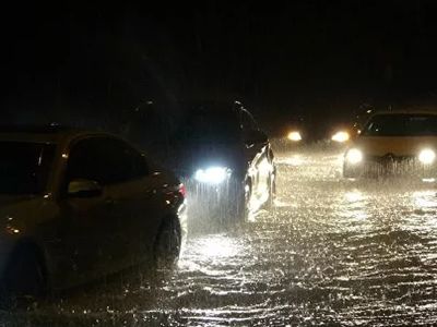 Kent Göle Döndü! Antalya'da Sağanak Yağış Vatandaşı Olumsuz Yönde Etkiledi