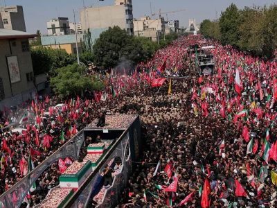 Kerbela'da tarihi veda! Milyonlar İranlı lider için meydanlara akın ediyor