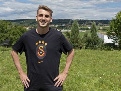Kerem Aktürkoğlu Galatasaray'dan Avrupa'ya transferinin sadece kendisinin elinde olmadığını söyledi