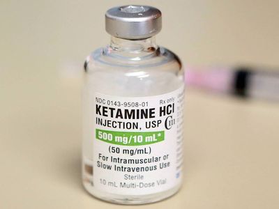 Ketamin nedir, ne için kullanılır? Ketamin ilacı ne işe yarar, neden kullanılır? Ketamin ilacı dozu ve prospektüsü