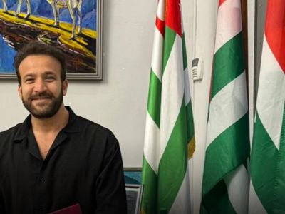 KGK Üyesi Gazeteciye Abhazya’dan Ödül