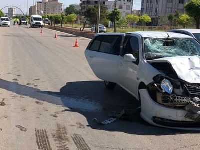Kilis’te Otomobil Motosiklete Çarptı: 1 Yaralı