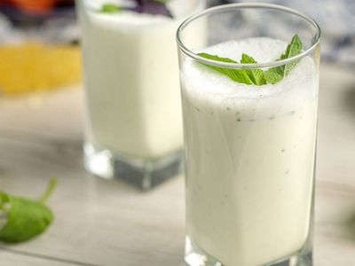 Kilo Vermek İsteyenlere Ayran Detoksu