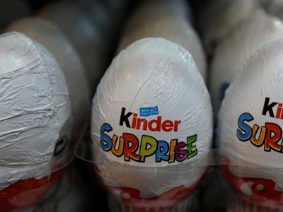 Kinder yumurtalarına Salmonella virüsü nasıl bulaştı? Avrupa’yı alarma geçiren salgında yeni gelişme! Üretici firmadan açıklama geldi