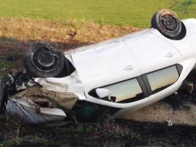Kırıkkale’de Bir Vatandaş Takla Atan Otomobilden Yara Almadan Kurtuldu