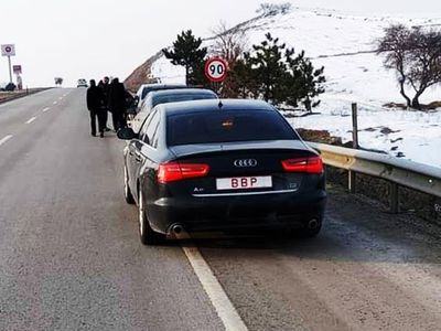 Kırıkkale'de Büyük Birlik Partisi Genel Başkanı Mustafa Destici'nin İçinde Bulunduğu Araç Kaza Yaptı!