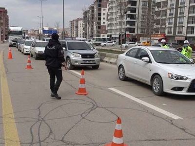 Kırıkkale'de Kısıtlamalar Kapsamında 240 Bin Liralık Ceza Kesildi
