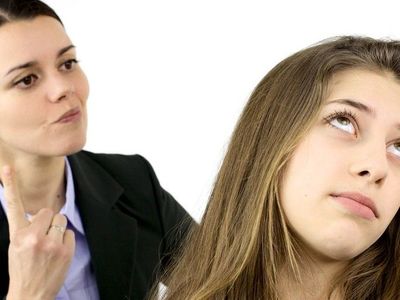 Klinik Psikolog yanıtladı: Ergen bireylerle iletişim nasıl olmalı?