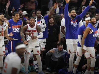Knicks, 27 Yıl Aradan Sonra NBA Finaline Yükseldi