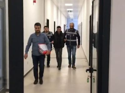 Kocaeli'nde 300 bin lira değerinde ürün çaldı. İstanbul'da yakalandı.