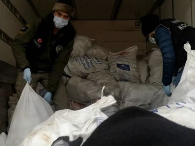 Kocaeli'nde Uyuşturucu Operasyonunda 4 Tona Yakın Uyuşturucu Madde Ele Geçirildi