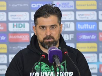 Konyaspor'da İlhan Palut, Kayserispor deplasmanında aldıkları galibiyet hakkında konuştu