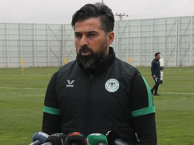 Konyaspor'da Teknik Direktör İlhan Palut Transfer Hamleleri Hakkında Konuştu