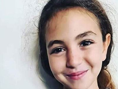 Köpeklerden kaçarken yaralanan küçük Mahra'nın ailesi umutla bekliyor, 14 gündür yaşam mücadelesi devam ediyor!