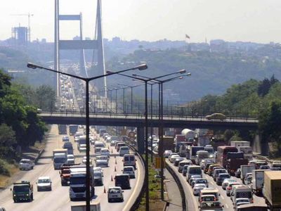 Köprü ve otoyollara zam iddiası: Resmi açıklama yapıldı