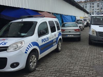 Korona Testi Pozitif Çıktı! Tezgahta Yakalandı