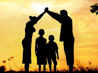 Koruyucu aile nedir? Koruyucu aile modelleri nelerdir? Koruyucu aile maaşı ne kadardır? Koruyucu aile olma şartları