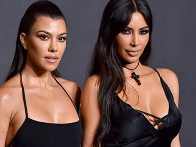 Kourtney Kardashian, Sevgilisi Travis İle Özel Anlarını Paylaşmaktan Vazgeçmiyor!