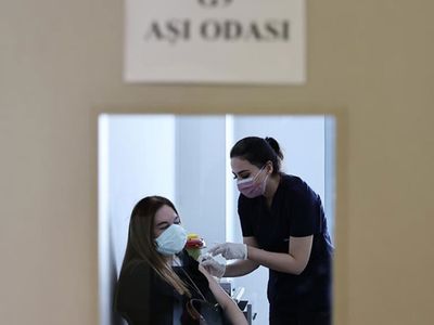Kovid-19 Aşısında Son Durum: Uygulanan Aşı Miktarı 30 Milyona Ulaştı