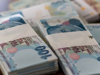 Kredi kullanacaklar dikkat: Bankalar faiz oranlarını düşürdü